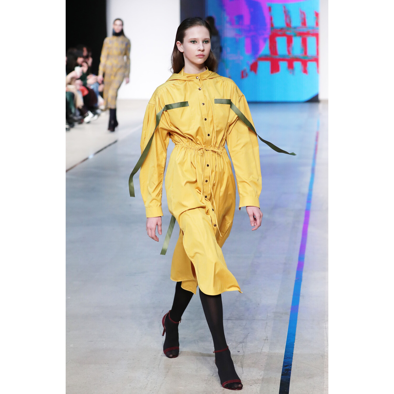 Фото Ksenia Seraya x Mad Daisy Moscow Fall 2019 Ready-to-Wear / Ксения Серая осень-зима 2019 / Неделя моды: Москва